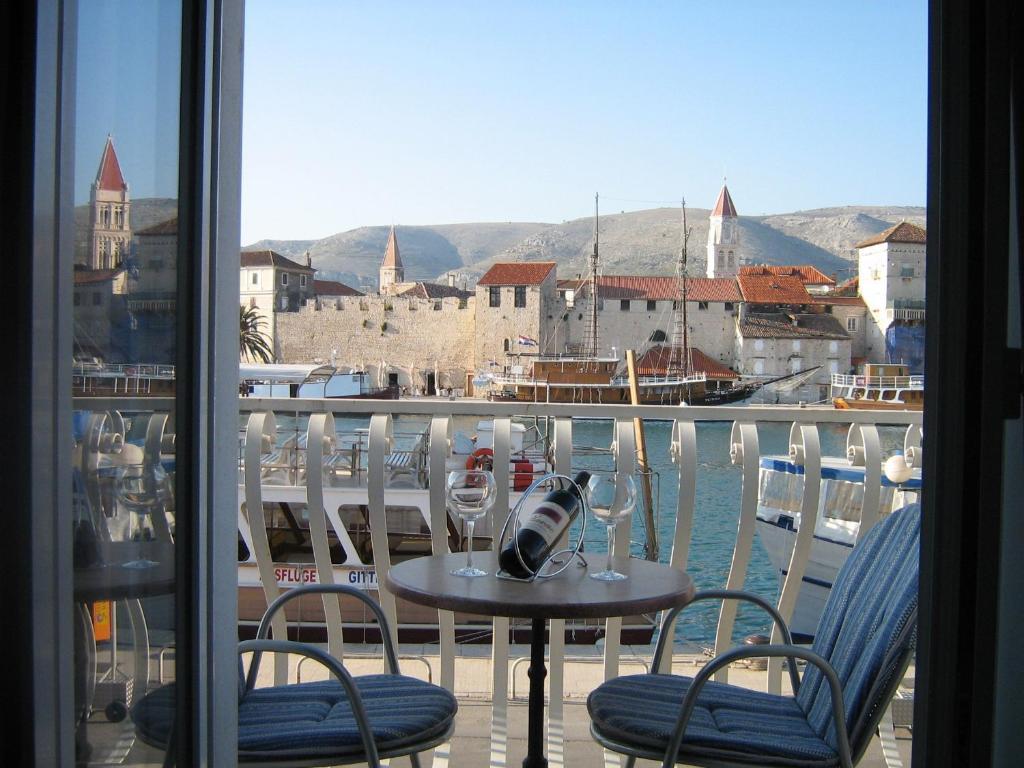 Villa Tudor Trogir Oda fotoğraf